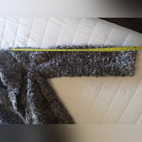 Zara like new condition faux fur teddy coat grey medium - Picture 8 of 9